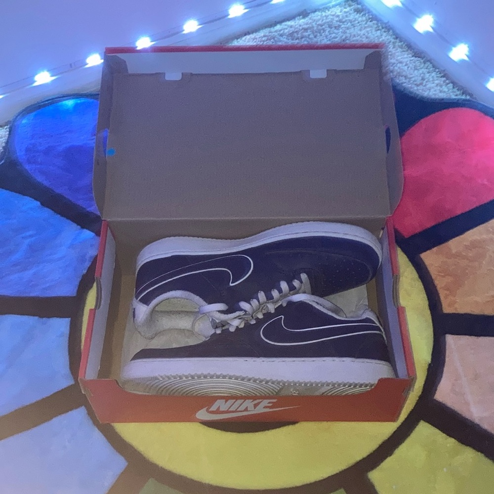 Nike Court Vision Lo- barely used